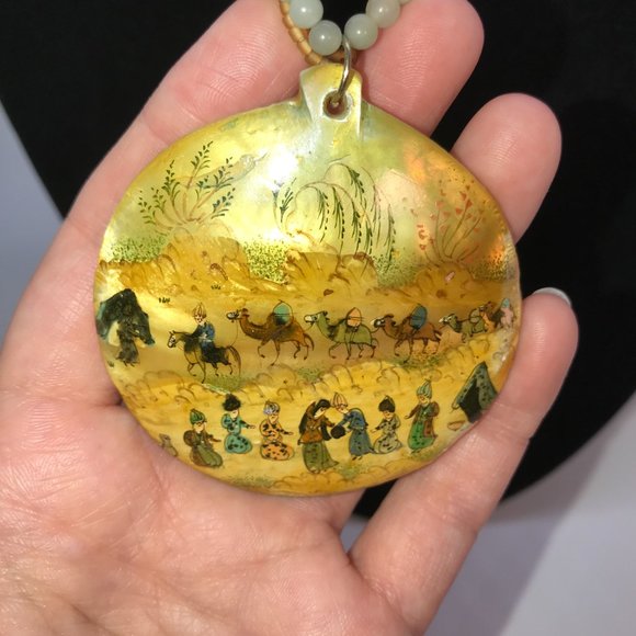 17" Long Multi-strand Mother of Pearl and Jade Necklace - Picture 3 of 6